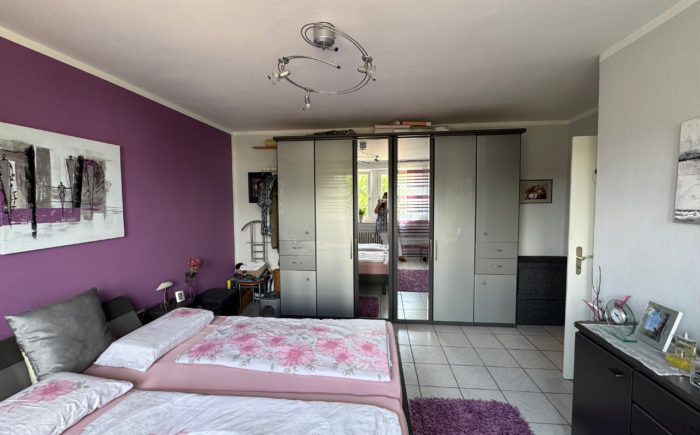 Schlafzimmer 2